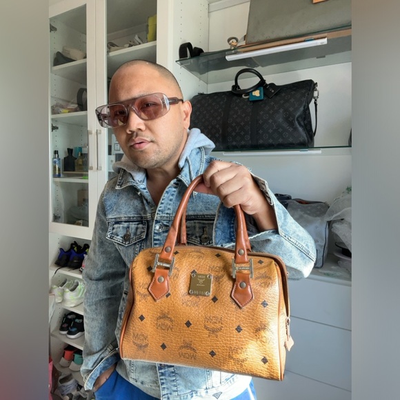 💥Bam Fan Fam💥 Let’s Shop💥 - Picture 13 of 14